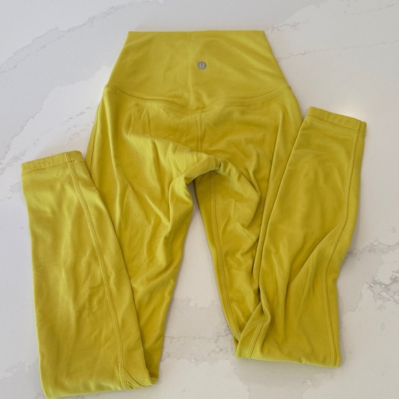 lululemon athletica Yellow Leggings Size 0 - Picture 2 of 2